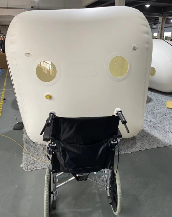 Soft hyperbaric oxygen chamber  for people in wheelchairs