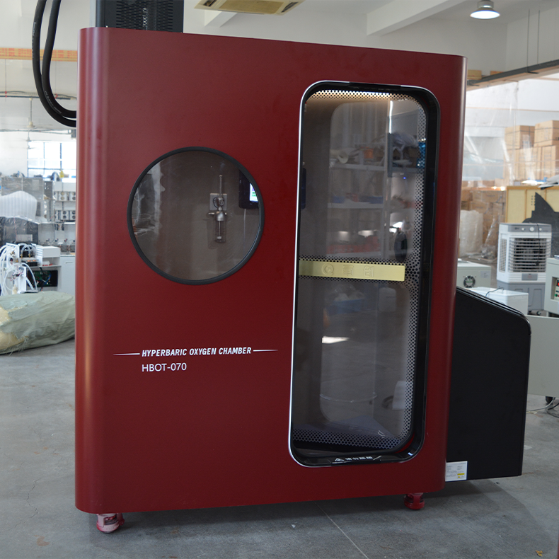 Single-person luxury integrated hyperbaric oxygen chamber