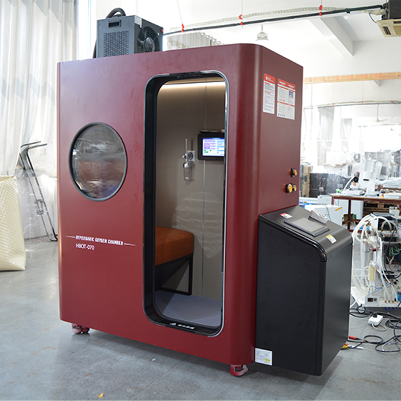Single-person luxury integrated hyperbaric oxygen chamber