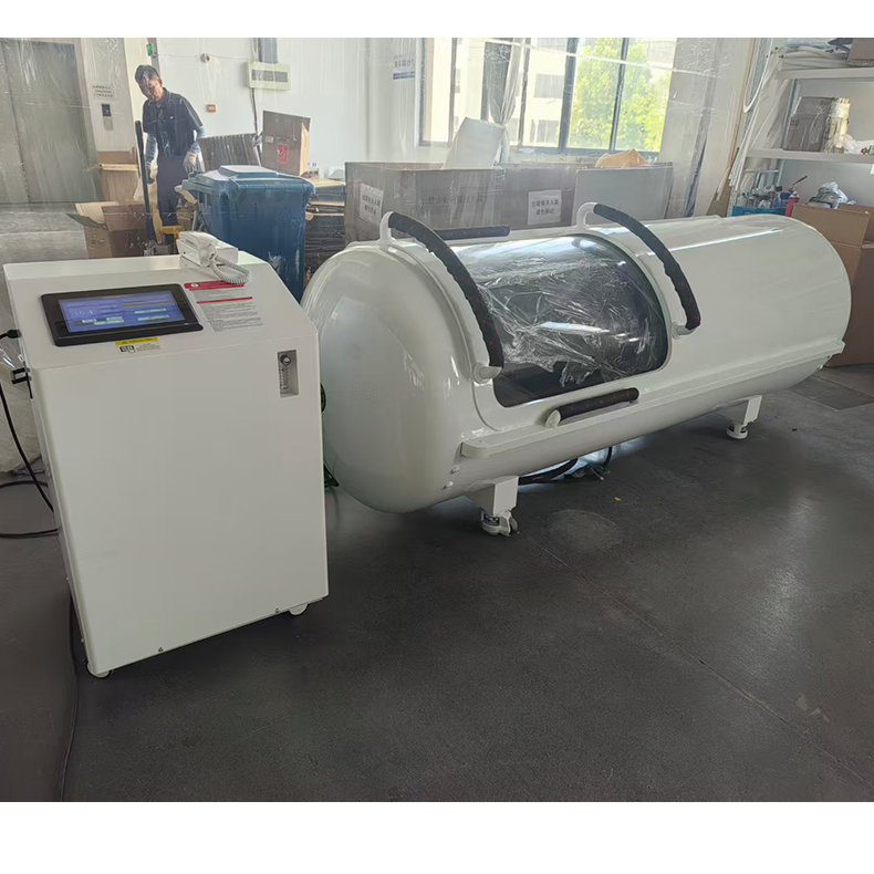 Capsule-type horizontal hyperbaric oxygen chamber Capsule-type horizontal hyperbaric oxygen chamber