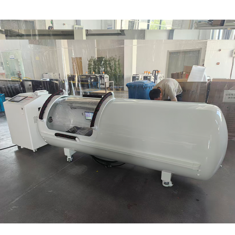 Capsule-type horizontal hyperbaric oxygen chamber Capsule-type horizontal hyperbaric oxygen chamber