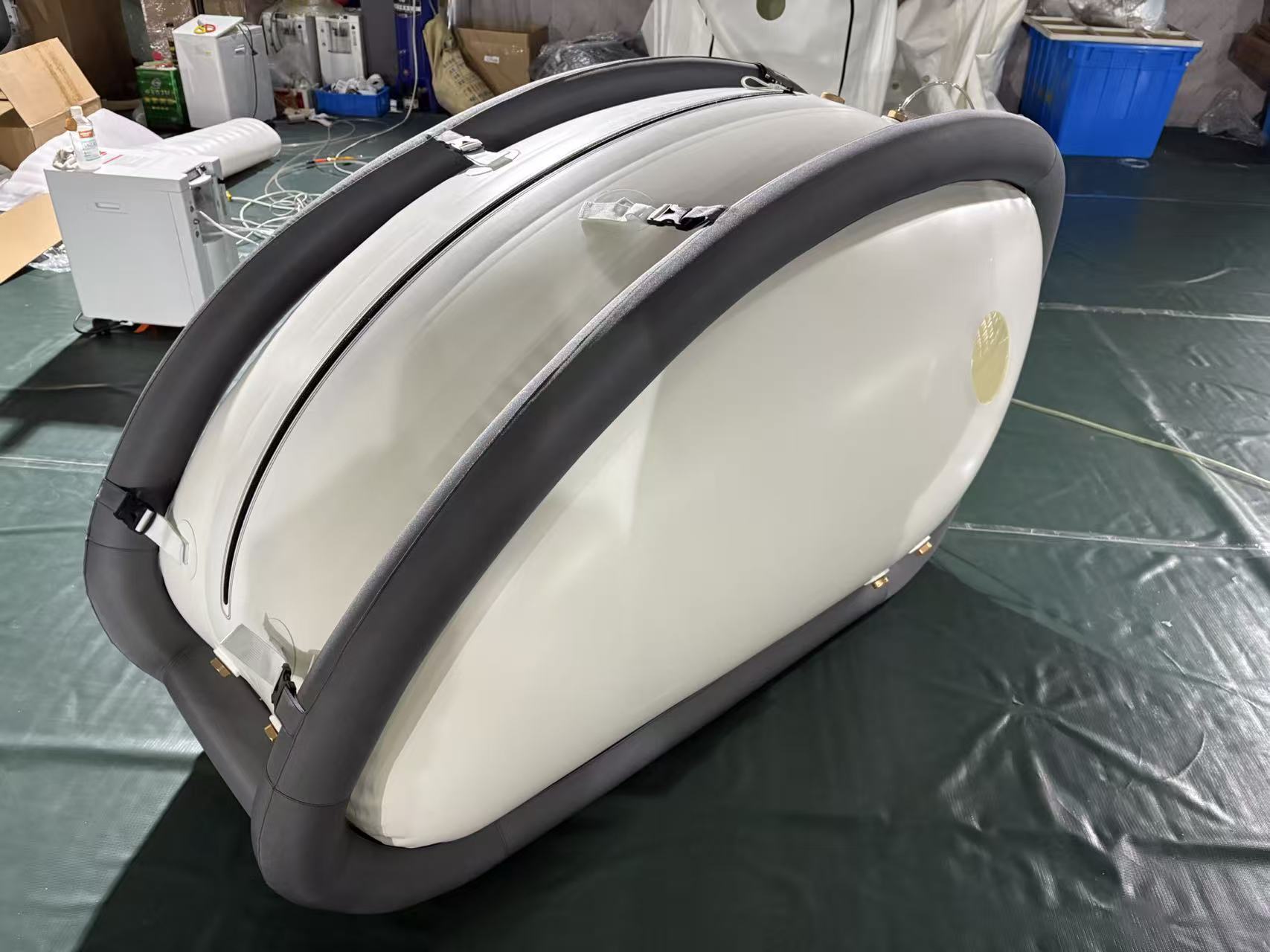 Elliptical Shape Soft Type Inflatable Hyperbaric Oxygen Chamber Elliptical Shape Soft Type Inflatable Hyperbaric Oxygen Chamber