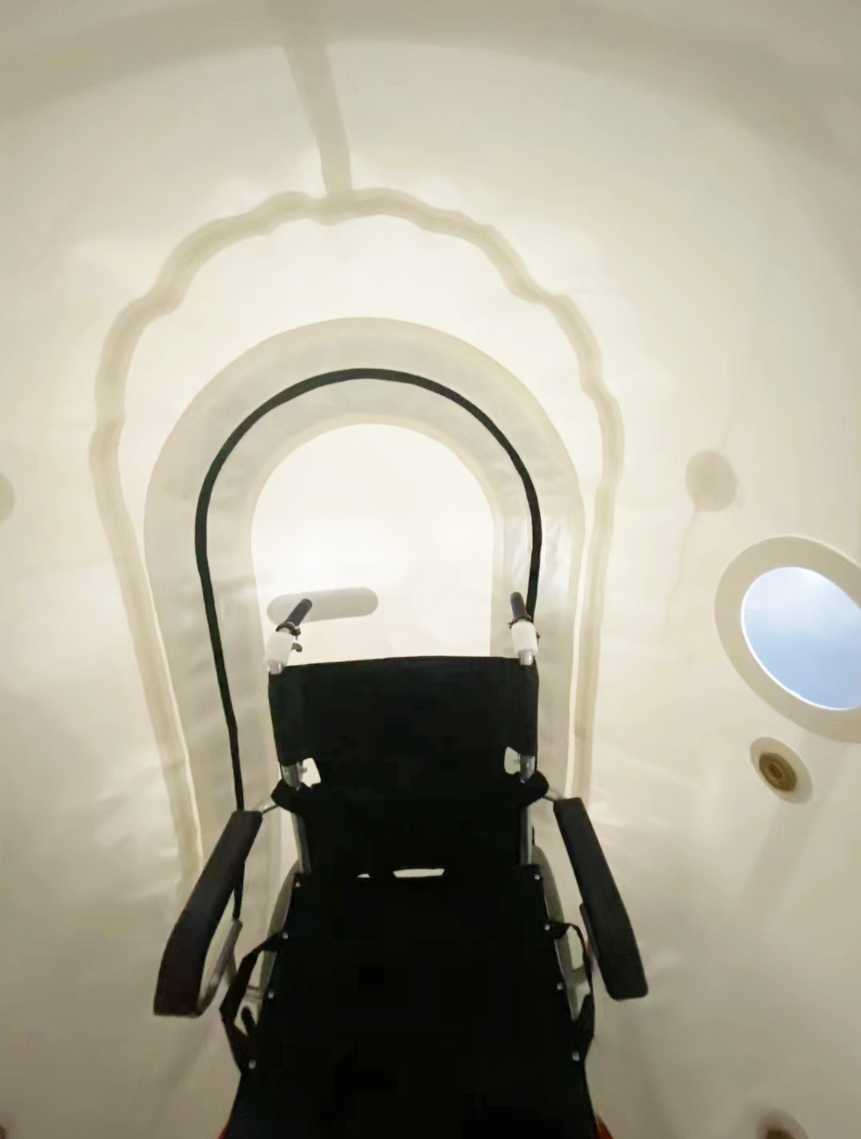 Large Size Soft Shell Hyperbaric Oxygen Chamber for Wheelchair